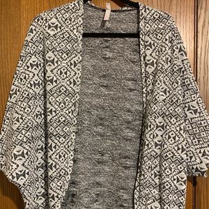 Black & White kimono